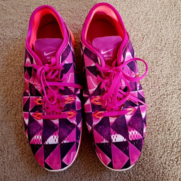 Nike Shoes - Nike Women’s Free TR Fit 5 Fuchsia Pink Size 9.5